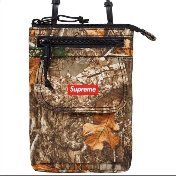 supreme shoulder bag realtree camo